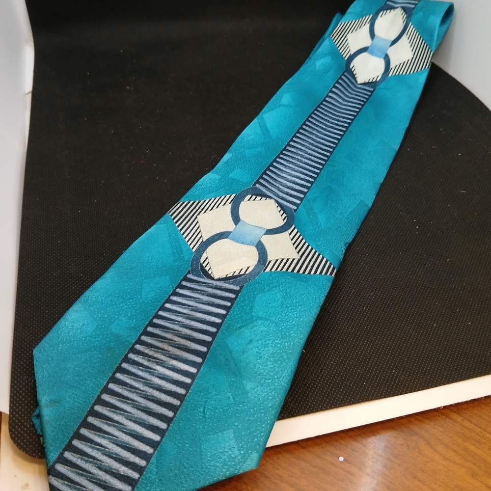 Teal Geometric Style Fratello Tie. HANG